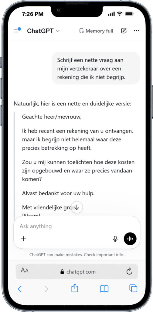 senioren ChatGPT gebruiken AI-gestuurde chat voor vragen over AI en technologie bij WegwijsAI.